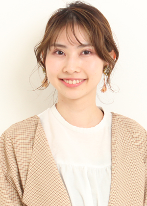 スタイリストデビューのお知らせ 目白店 平野 穂波 美容院 美容室 ヘアサロンならza Za ザザ